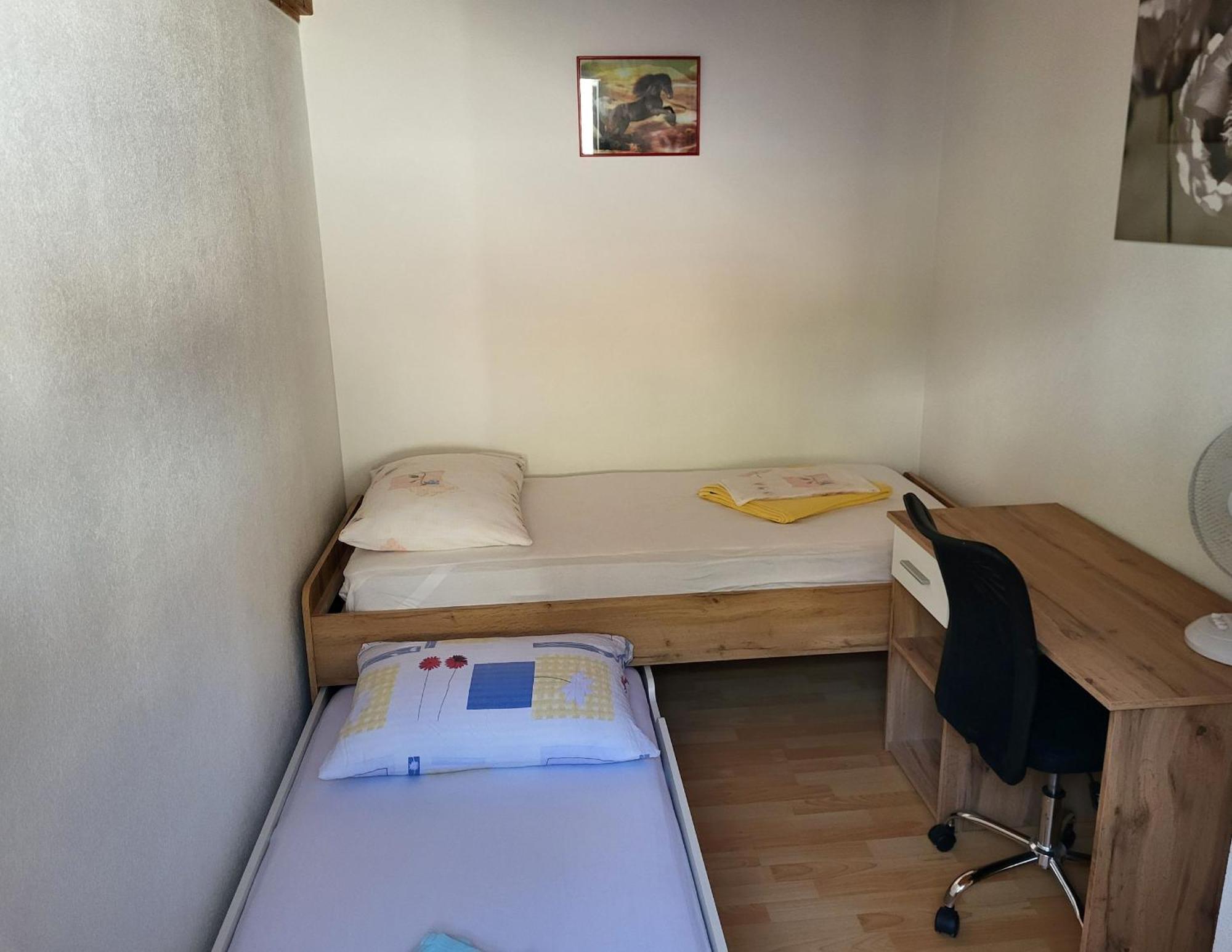 Apartmani Amila-Pisak Extérieur photo