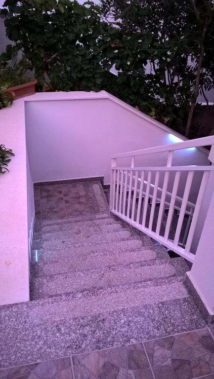 Apartmani Amila-Pisak Extérieur photo