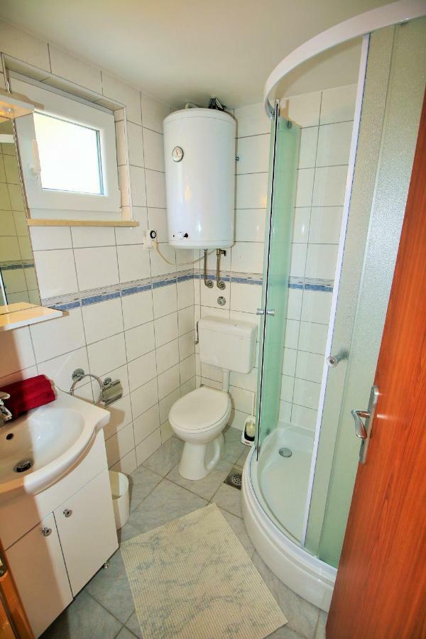 Apartmani Amila-Pisak Extérieur photo