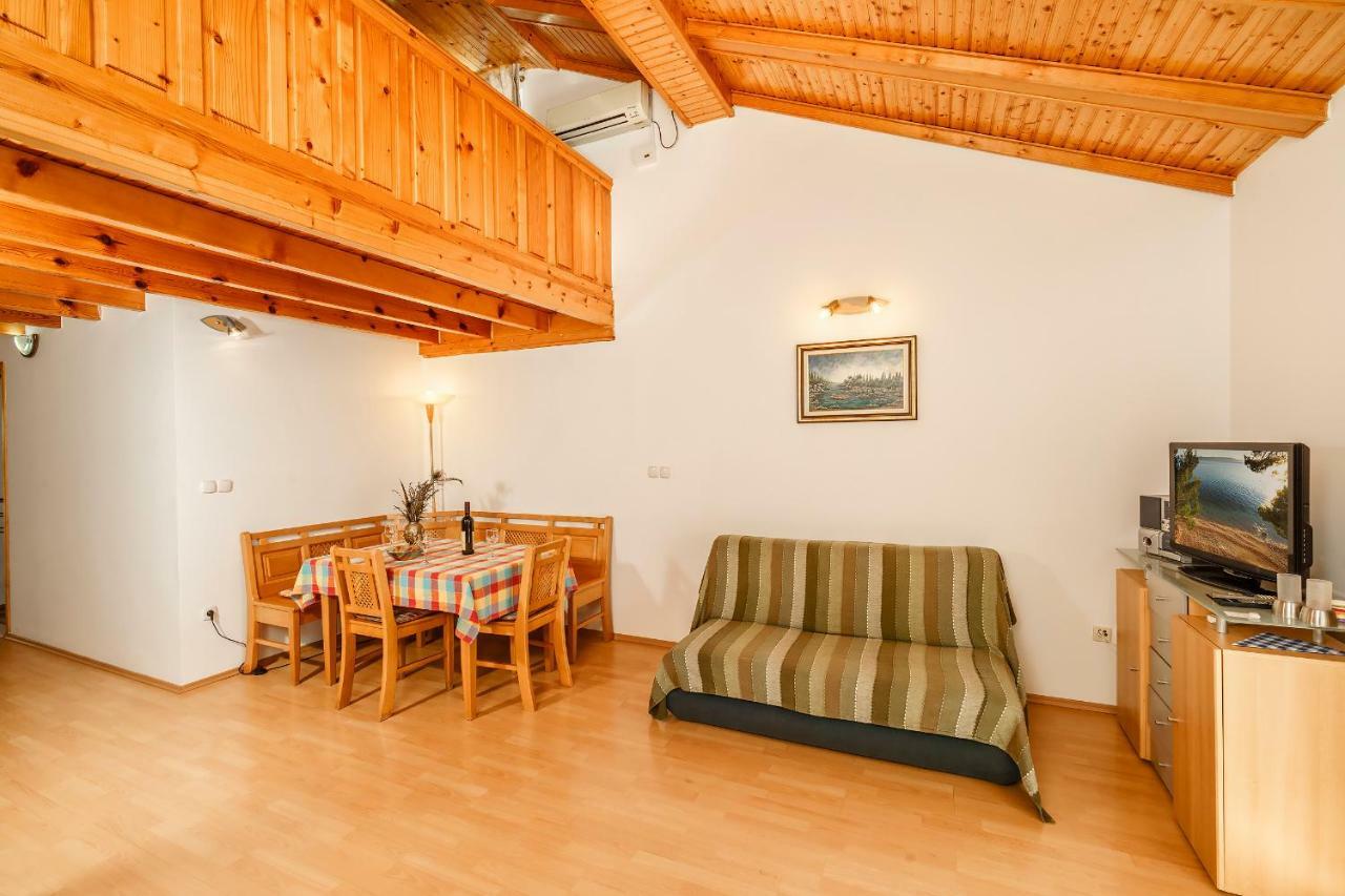 Apartmani Amila-Pisak Extérieur photo