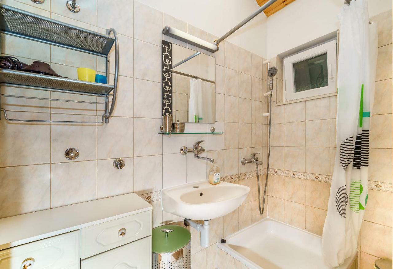 Apartmani Amila-Pisak Extérieur photo